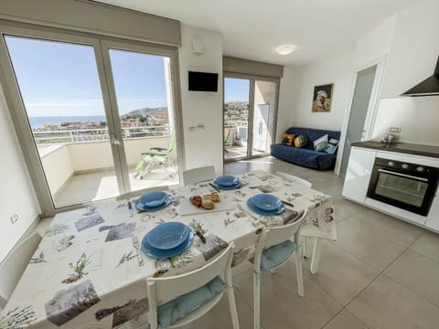 Living room, Dining area, Sea view