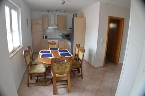 Holiday apartment in house Damir Apartment in Biograd na Moru