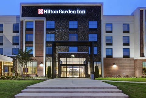 Hilton Garden Inn Madison Huntsville Airport Hotel in Madison