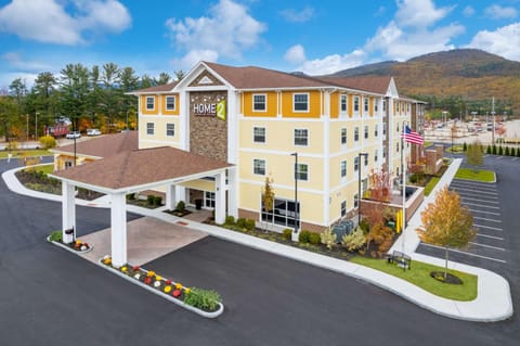 Home2 Suites By Hilton North Conway, NH Hotel in North Conway