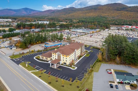 Home2 Suites By Hilton North Conway, NH Hotel in North Conway