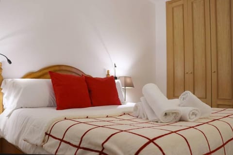 Increible Apartamento PERDIU 4 Pax Apartment in Soldeu