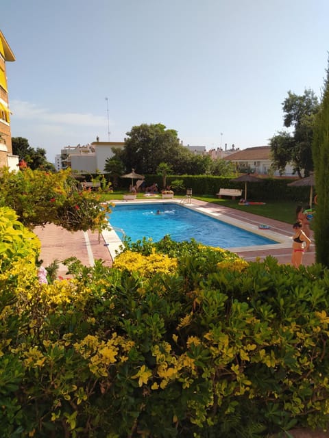 Children play ground, Garden, Pool view, Swimming pool