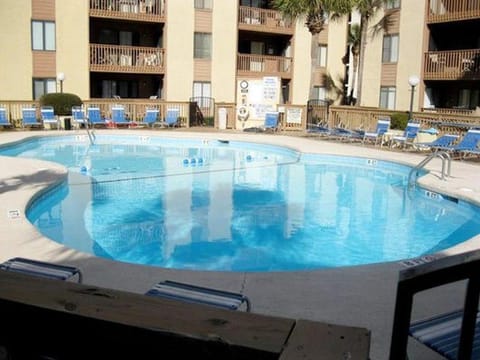 Cabana Section of Myrtle Beach Awesome ocean view from the front,exercise trail,pool,shower outside House in Myrtle Beach