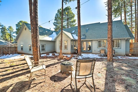 High-Country Home with Gorgeous Views Near NAU! Casa in Flagstaff