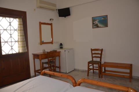 Toilet, Balcony/Terrace, Bedroom