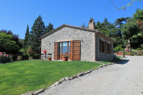 Agriturismo Borgo Pirolino Farm Stay in Umbria