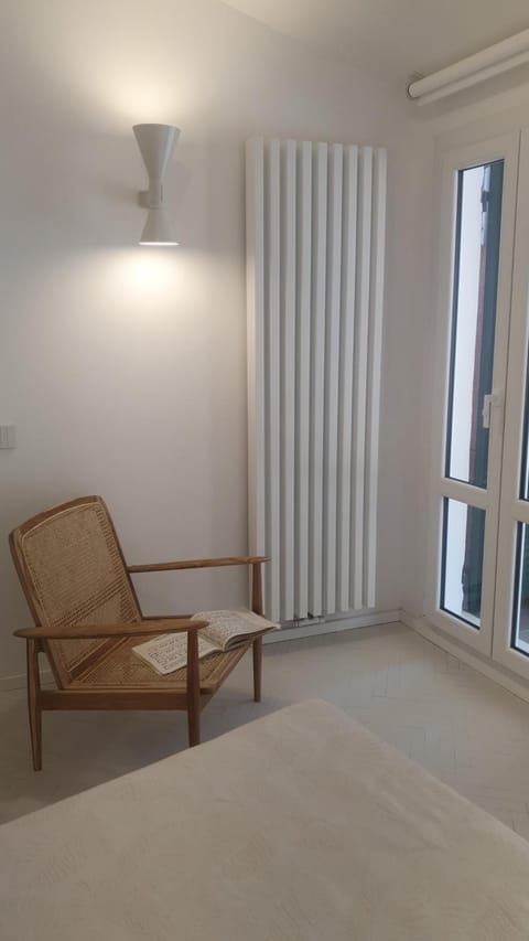 Dreamers Sea View - White and Green Apartment in Manarola