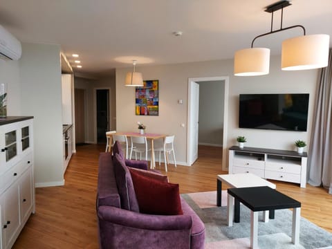 Living room, group of guests