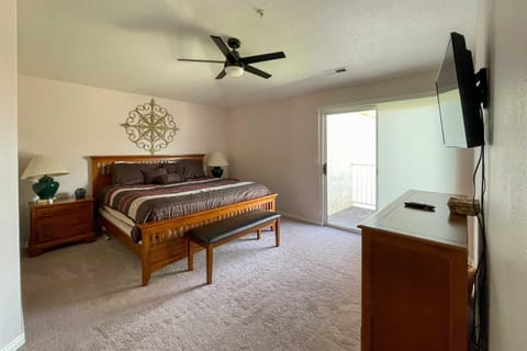 Condo with Resort Amenities, by Downtown St George! Condo in St George