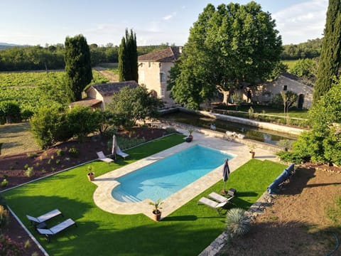 Domaine Les Mûriers Bed and Breakfast in Brignoles