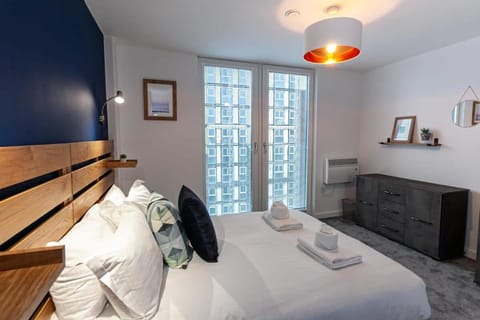 Superb 2 Bed Flat 5min to Old Trafford Stadium Apartment in Stretford