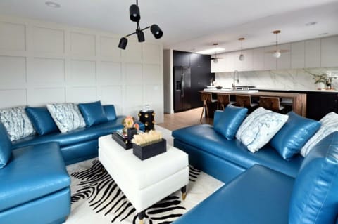 Luxury Cardiff by-the-Sea Ocean View Penthouse Villa in Cardiff