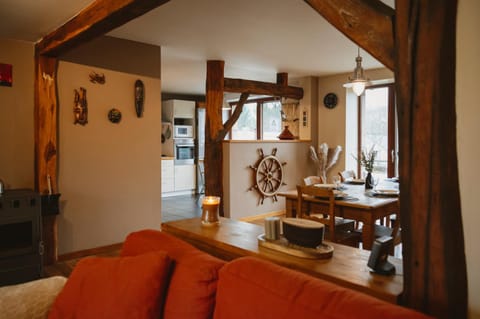 Living room, Seating area, Dining area