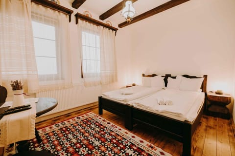 Pensiunea Poiana Vlădesei Bed and Breakfast in Cluj County