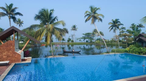 Gokulam Grand Resort & Spa, Kumarakom resort in Kumarakom