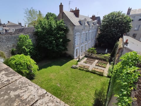 Property building, Patio, Garden, Garden view