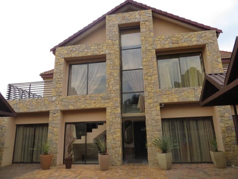 Silverton Travel Lodge Hotel in Pretoria
