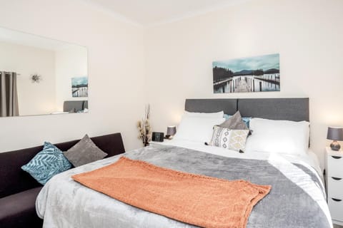 MPL Apartments - Malden Road Serviced Accommodation Condo in Watford
