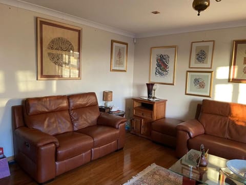 2-Bed Apartment in High Wycombe Private Garden Maison in High Wycombe