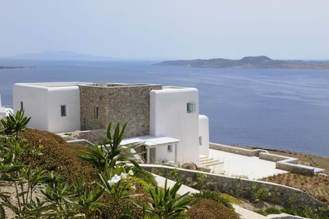 Seabird Sunbird Villas Villa in Mykonos, Mikonos 846 00, Greece