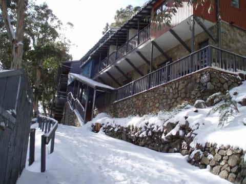 Property building, Winter