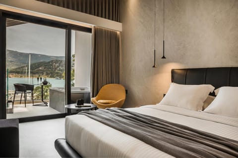 Canale Hotel & Suites Hotel in Argostolion