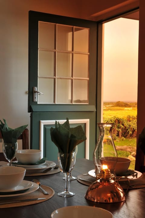 Dining area, Garden view