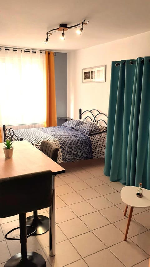 Charmant studio en plein centre avec parking Apartment in Hauts-de-France