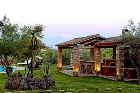 BBQ facilities, Garden