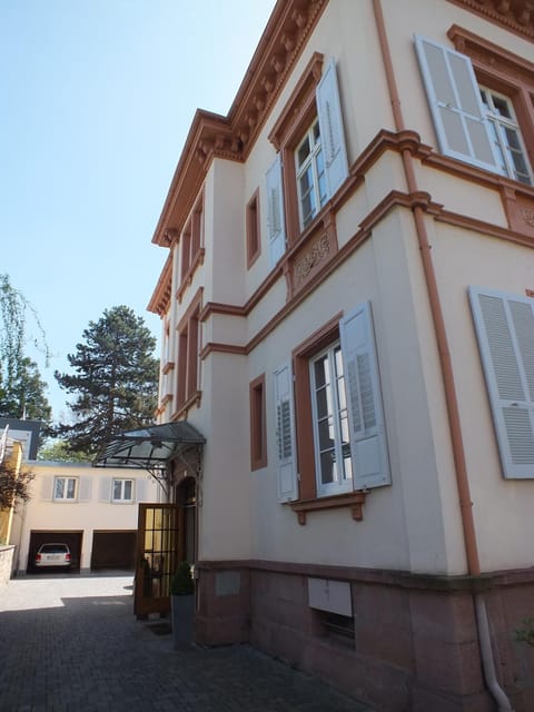 Alleehaus Hotel in Freiburg