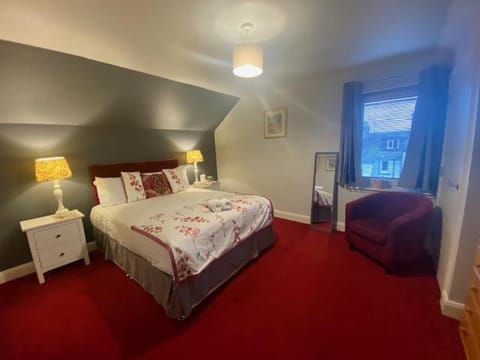 Stewart Hall Bed and Breakfast in Dumfries