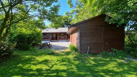 Secluded 3Bed Lodge with hot tub North Yorkshire House in Ribble Valley District