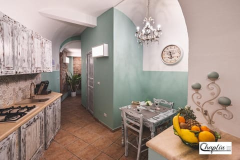 CHAPLIN Luxury Holiday House House in Viterbo