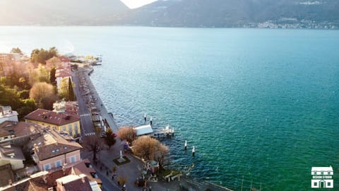 Day, Natural landscape, Bird's eye view, City view, Lake view, Mountain view