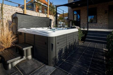 Spa and wellness centre/facilities, Internal: Not applicable to any particular room