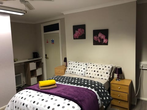 Bright Apartments Bed and Breakfast in Huntingdonshire District