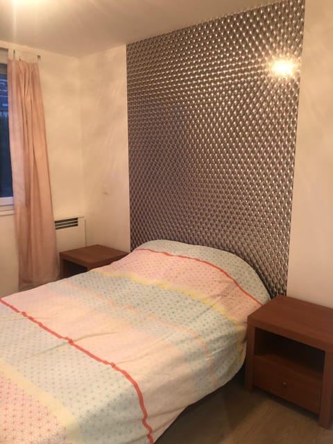 F3 AVEC PARKING ROUEN COTE DOCK76 Apartment in Rouen