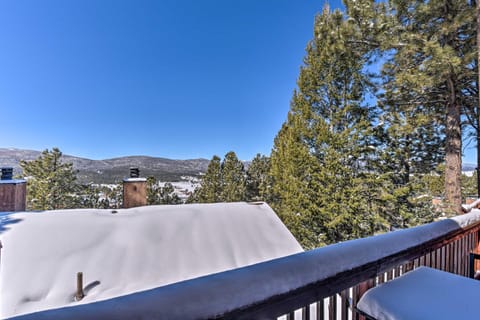 Warm Townhome with Sauna at Angel Fire Ski Lift House in Angel Fire