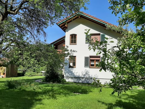 Haus Polleichtner Apartamento in Grassau