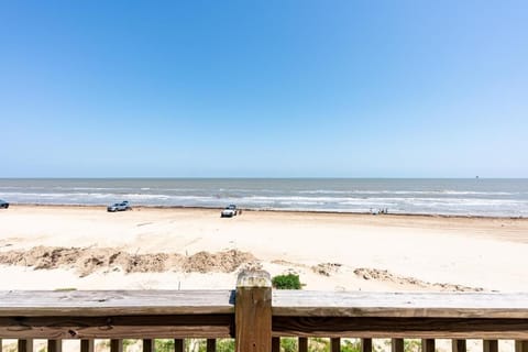 The Shore House home House in Bolivar Peninsula