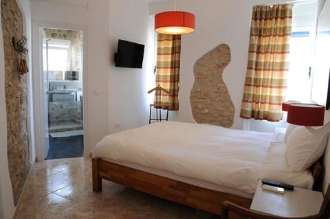 Pension Subirats Perello Motel in Baix Ebre