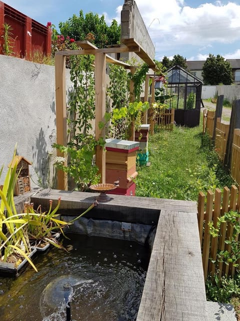 Garden, Garden view