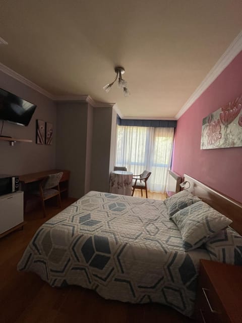 Bed, Photo of the whole room, Bedroom, Garden view, Street view, internet, internet, locker, locker, minibar