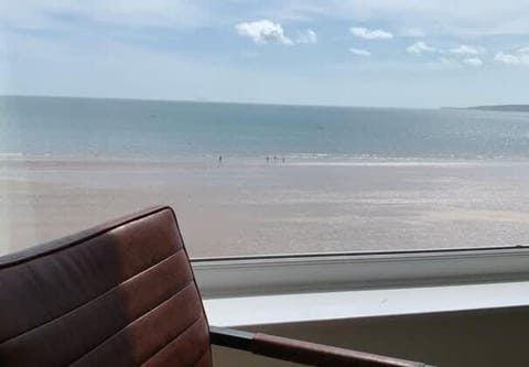 Sea View Apartment - Beautiful apartment with stunning views right across the sea Apartamento in Filey Beach