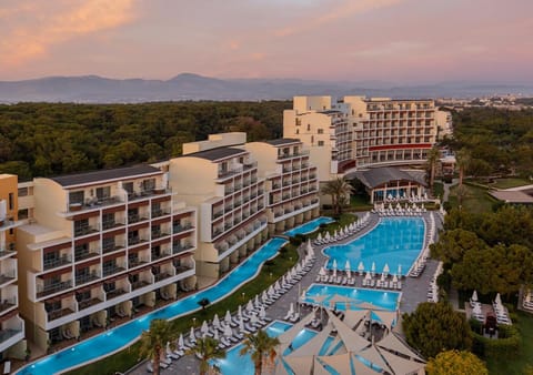 Property building, Pool view