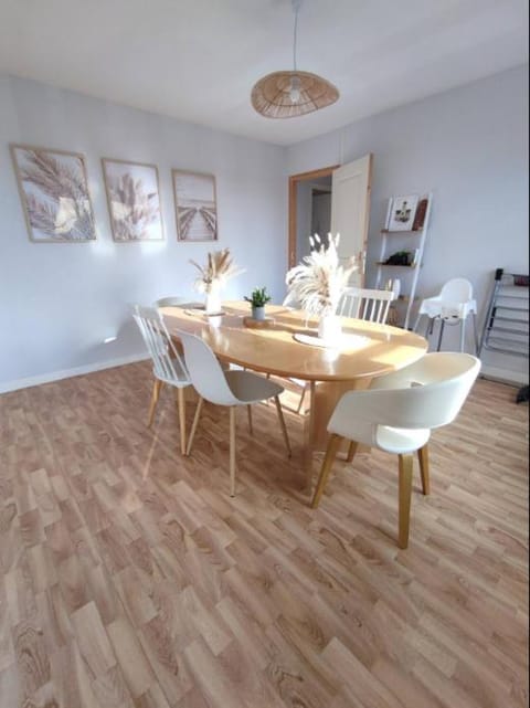 Gîte Le 101ème dans le centre de Ste Mère Église Apartment in Normandy