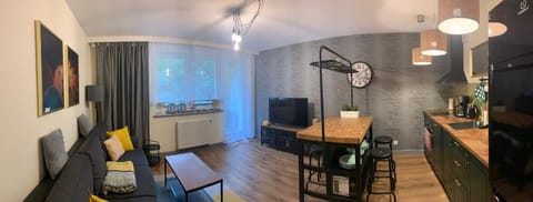 Living room, Lounge or bar, Seating area, Dining area