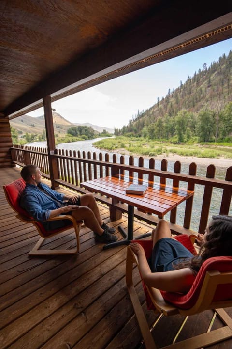 River's Fork Lodge Nature lodge in Salmon River