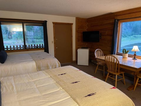 River's Fork Lodge Natur-Lodge in Salmon River